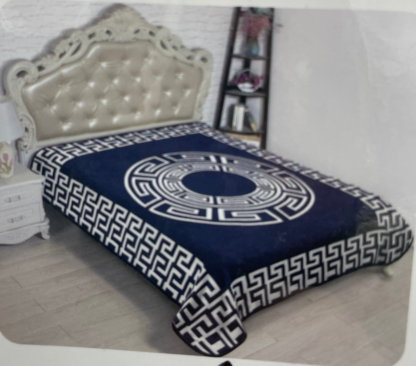 Queen size mink blankets