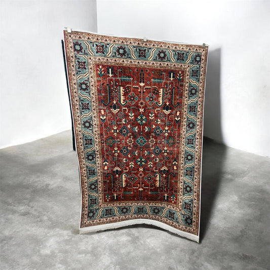 Red rug 1.6x2.3m